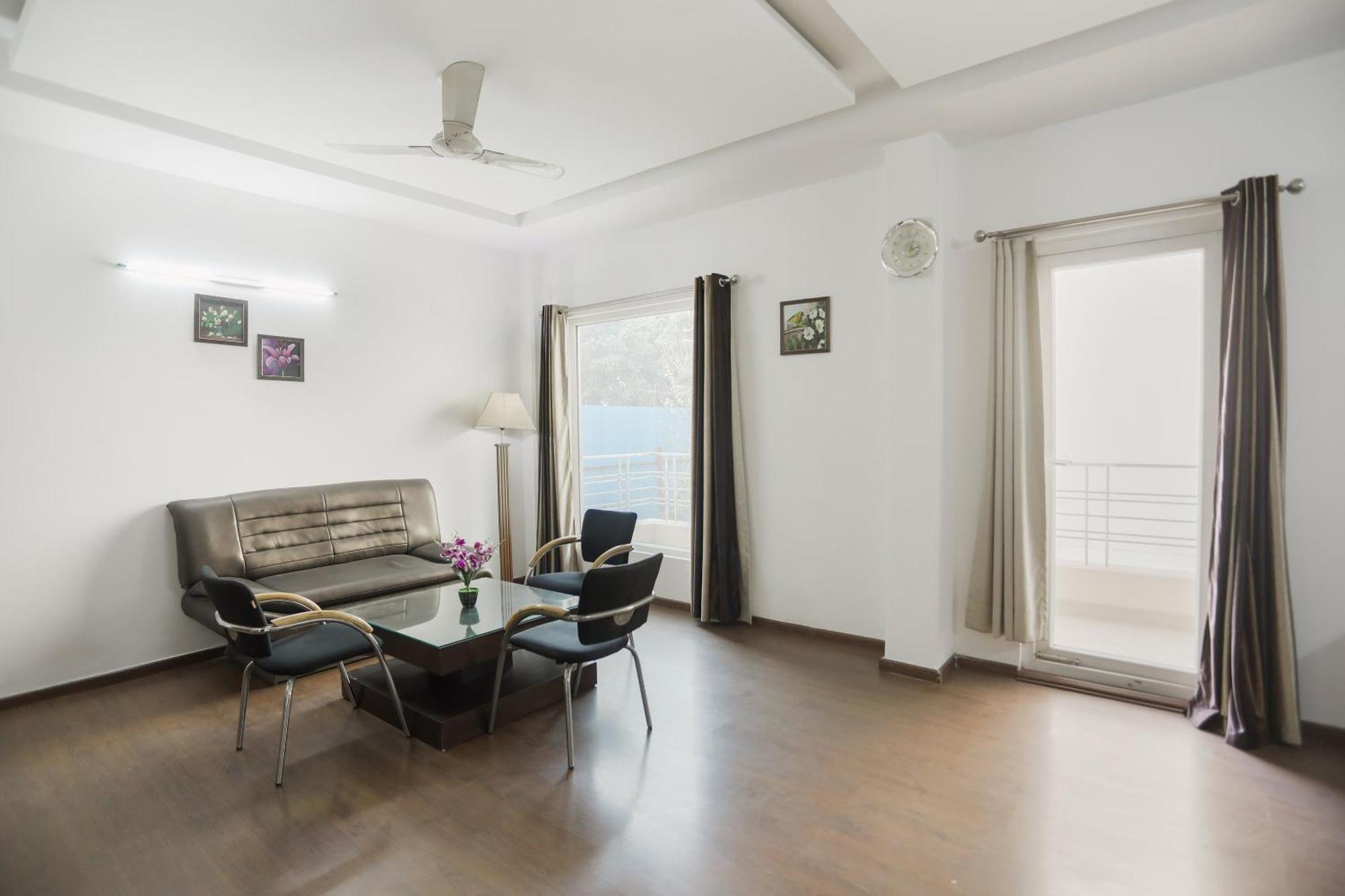 Hotel O Kanishk Inn Gurgaon Exterior photo